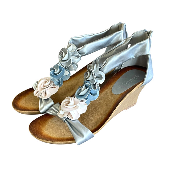 Patrizia by Spring Step Shoes - PATRIZIA by SPRING STEP Harlequin Women's Size 40 Silver Floral Wedge Sandals